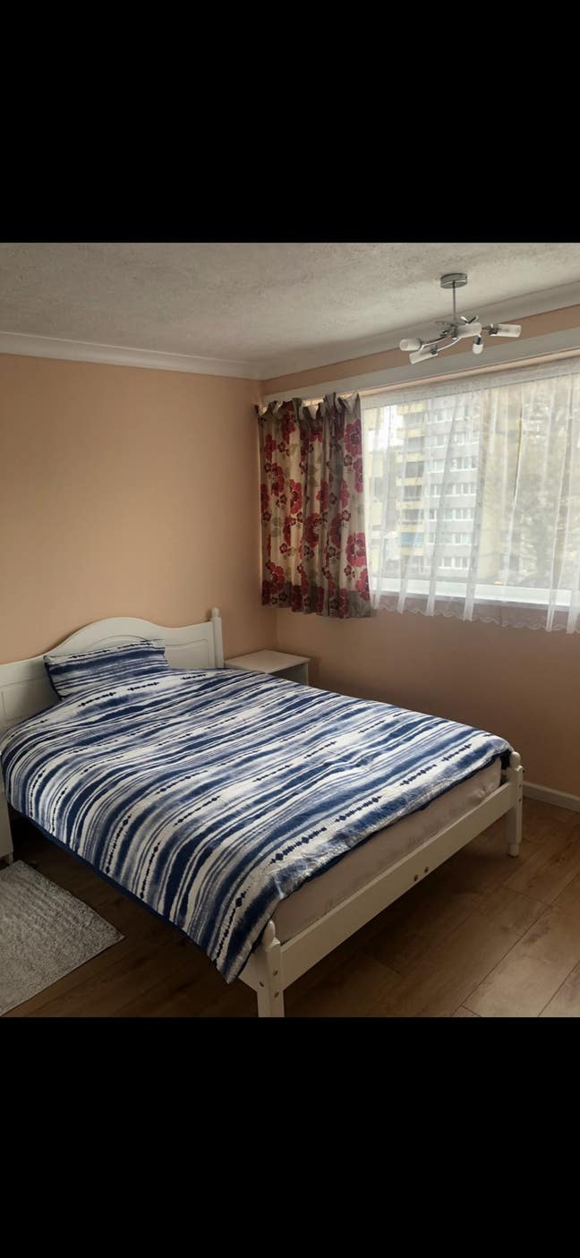 Double room and double ensuite room bills included Main Photo