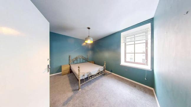 Master Bedroom Available - Merchant City  Main Photo