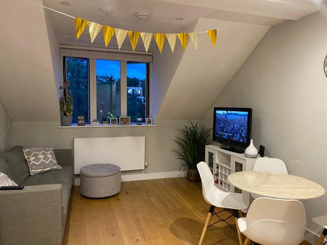 Double Room near Clapham Common Main Photo