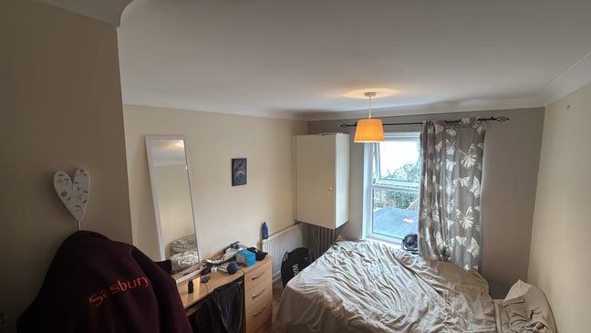 Fully Furnished Double room Available Immediately  Main Photo