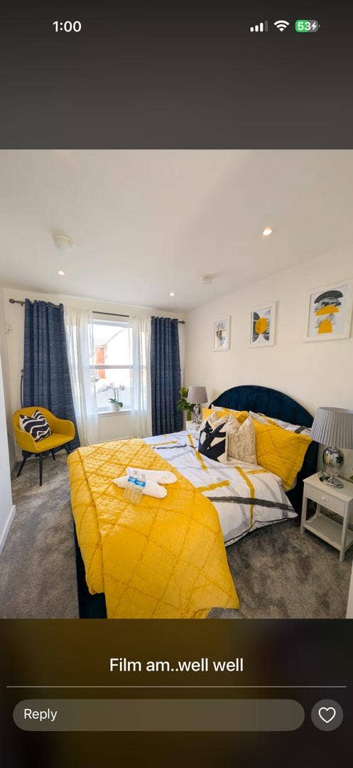 Ysquaredstudio  Main Photo