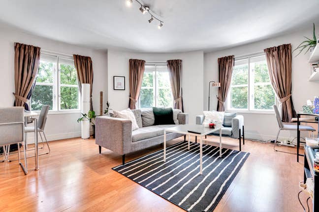 Double room with private bathroom in Canonbury Main Photo