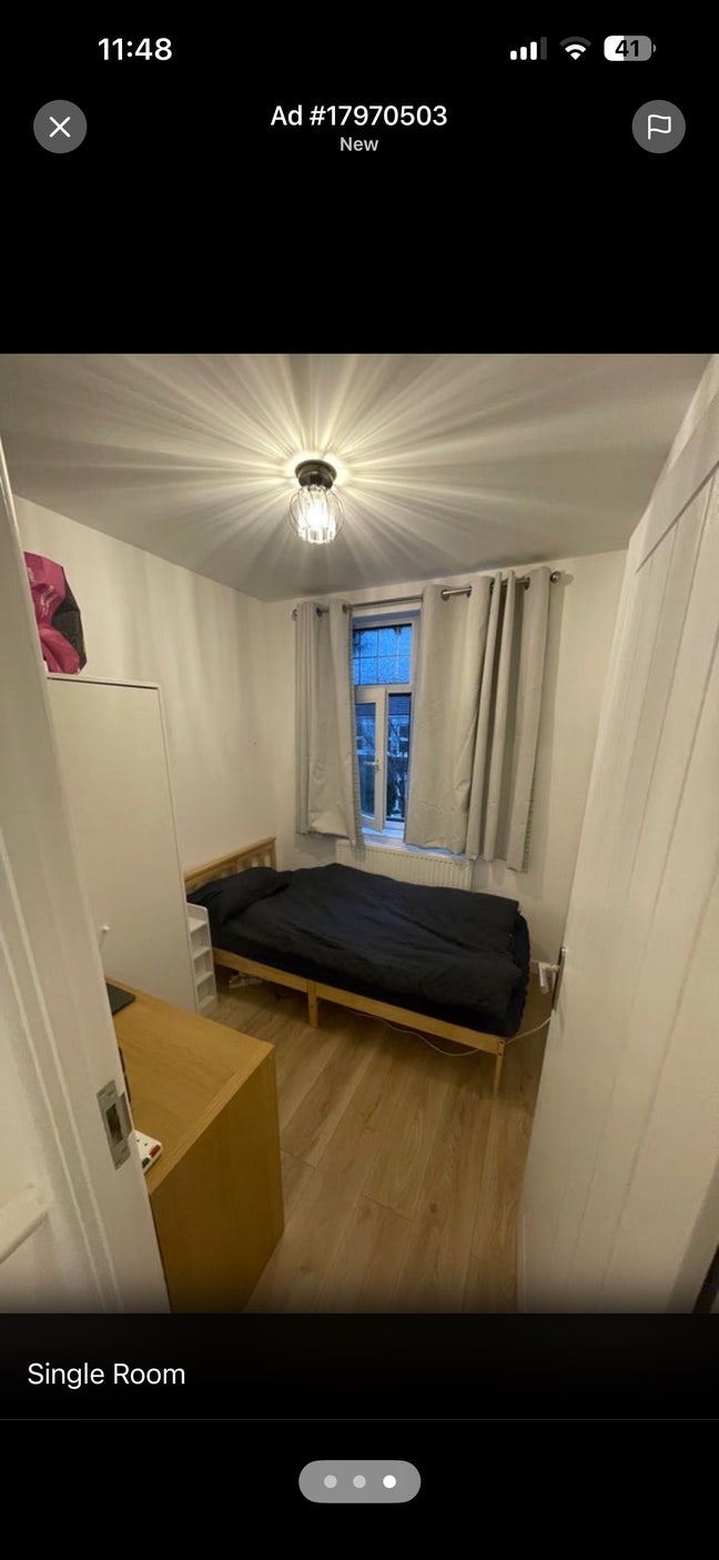 Sutton High Street FEMALE residential house share  Main Photo