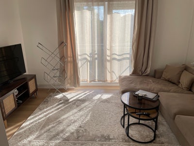 Double room in a 2 bedroom flat,All Bills Included Main Photo