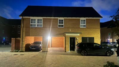 2 Bedroom Detached Coachhouse with Ensuite Main Photo