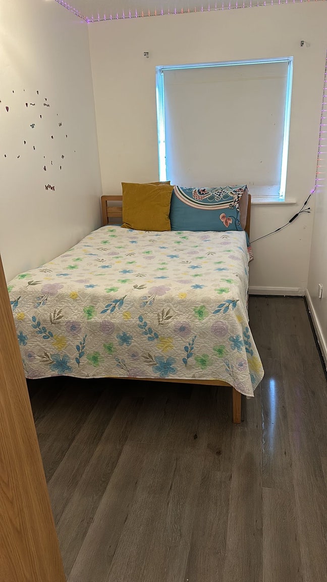 A room to let  Main Photo