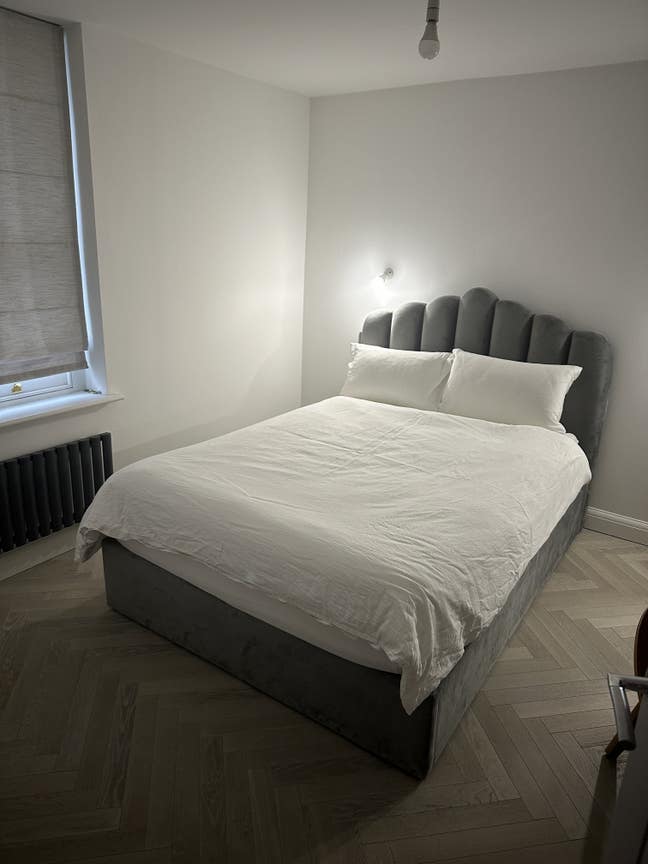 En-suite Bedroom + study  Main Photo