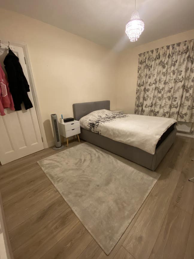 Newly Furnished Double Bedroom in Chadwell Heath Main Photo