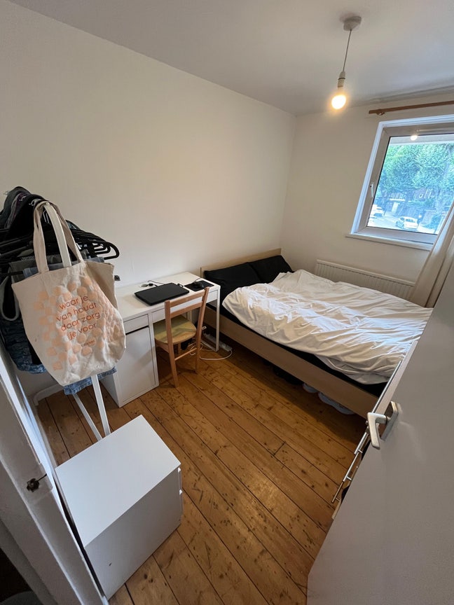 Double room in Bow Main Photo
