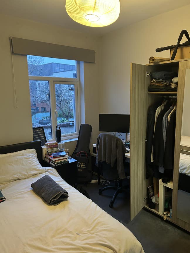 Furnished Ensuite Double Room in Southville Main Photo