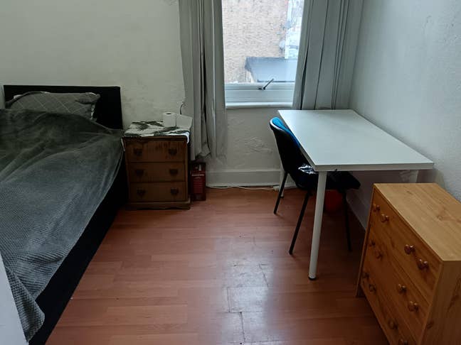 Double Room to Let @ E13 9Da All Bill Inclusive!! Main Photo