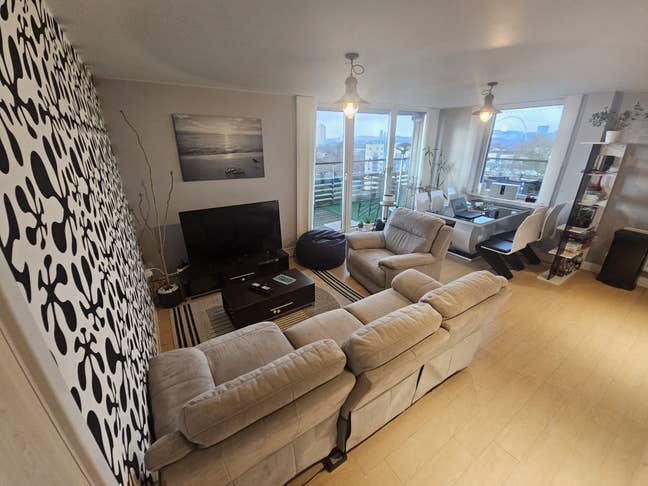 Double room in a brilliant flat Main Photo