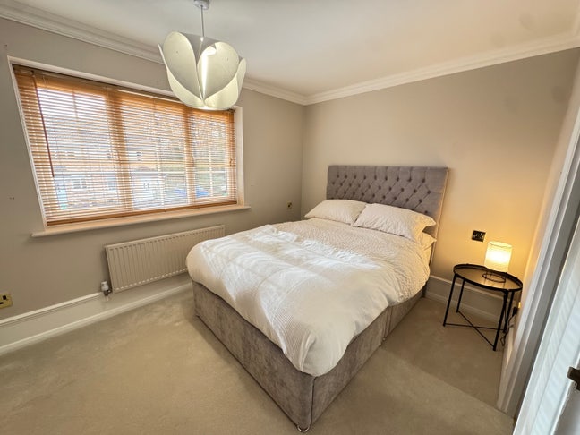 En-suite double bedroom - New Forest, Southampton  Main Photo