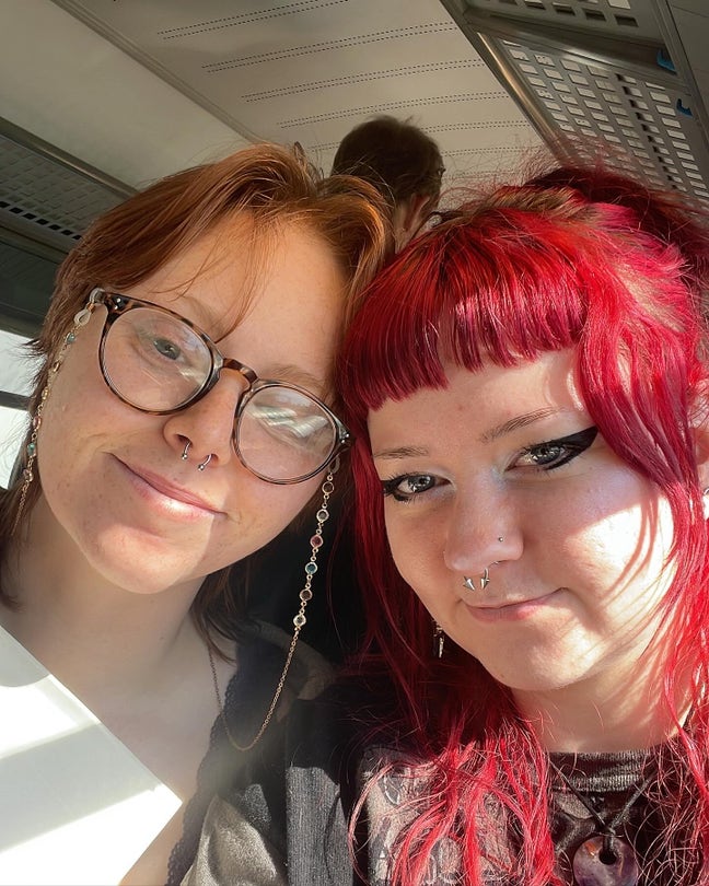 Long Term Room for creative Queer Couple :) Main Photo