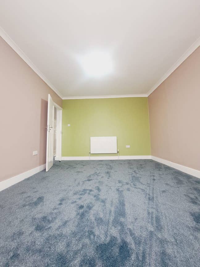 Room for Rent Main Photo