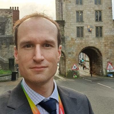 Room wanted for quiet and considerate professional Main Photo