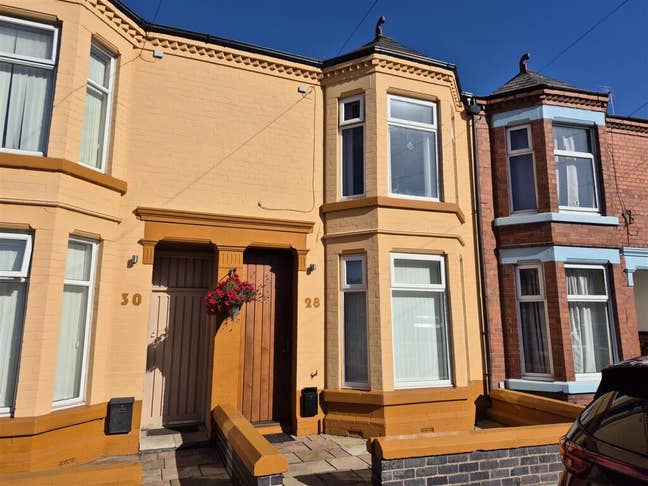 Beautiful 1 bedroom studio Main Photo