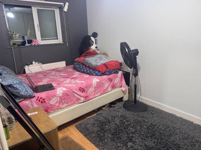 One double bedrooom for rent  Main Photo