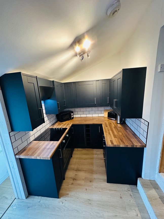 Double room in a quiet house  Main Photo