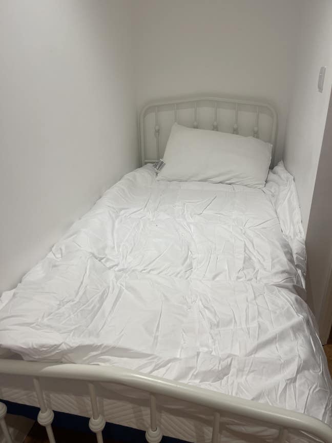 Single room to let. Family house.  Main Photo