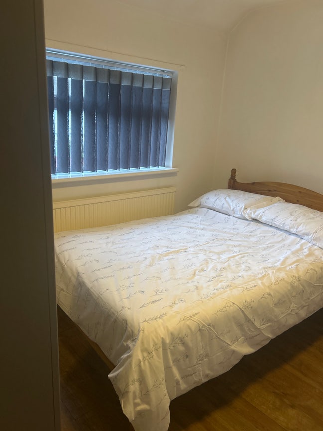 Room to rent Main Photo