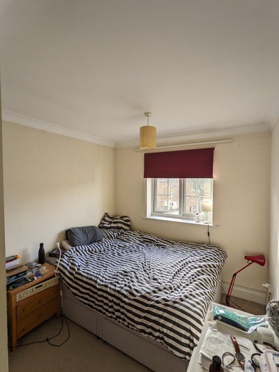 Double bed room in a shared house - Cowley Main Photo