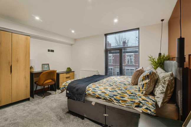 Stunning En-Suite Rooms|Bills included! SK3 Main Photo