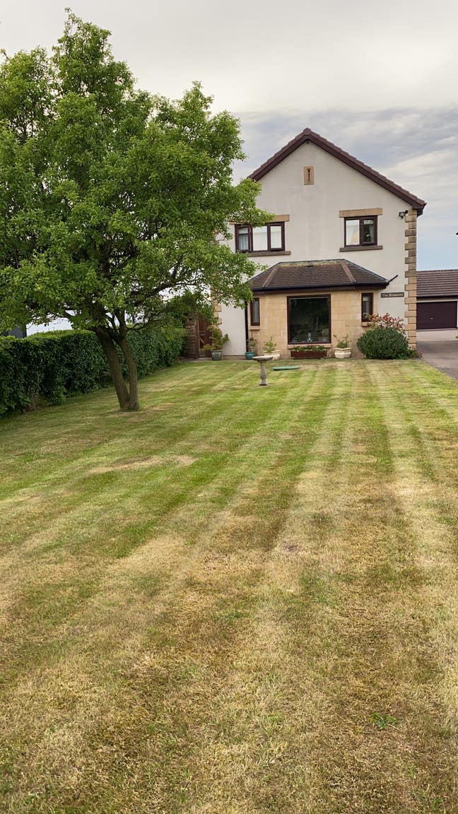 Double room with private shower room Main Photo