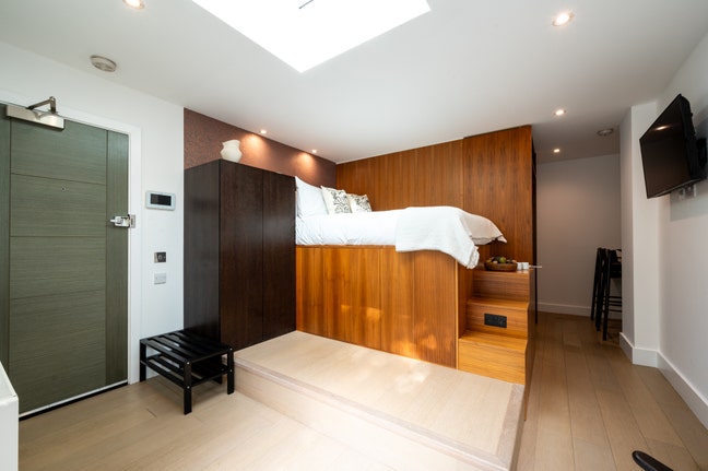 Stay 1,3 or 5 months! You decide. We're flexible! Main Photo