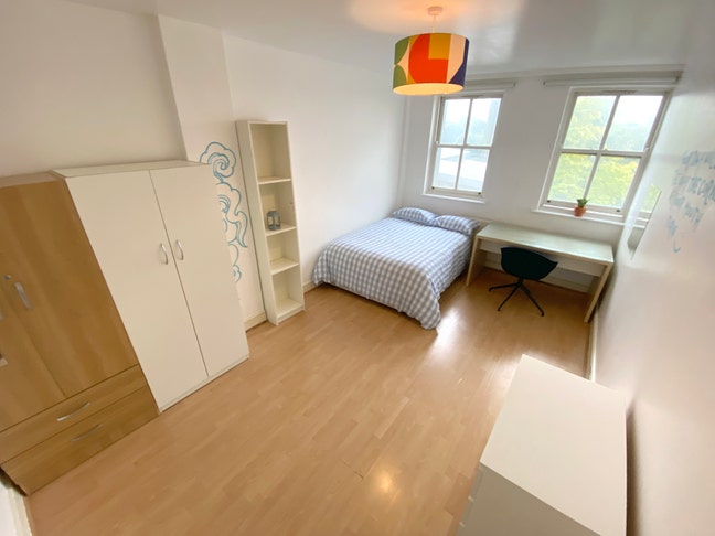 From 4.03! Trendy Area, Hackney Road! Amazing Room Main Photo