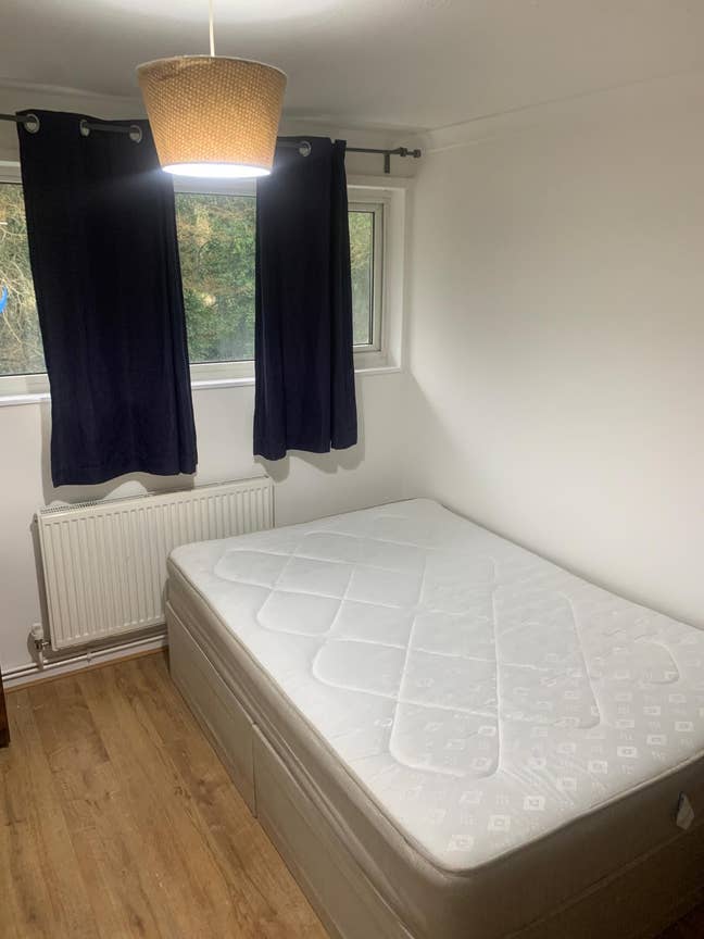 Nice Ensuite room  - Downs Barn  Main Photo