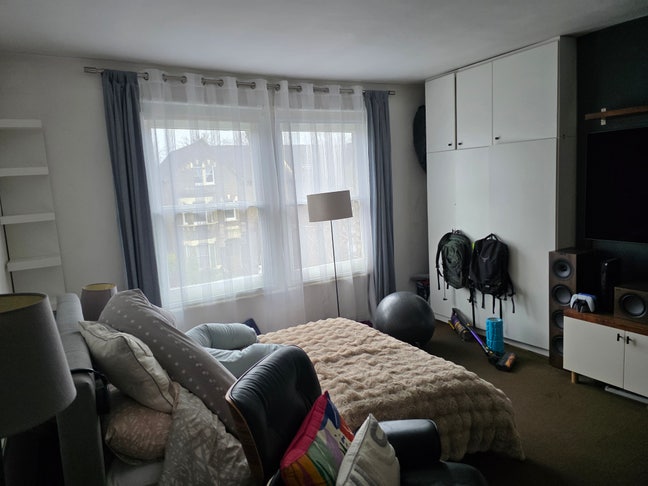 Lovely room available in Brockley from February  Main Photo