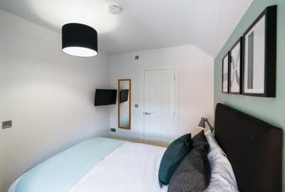 Luxury Ensuite Room to Rent by Station! Main Photo