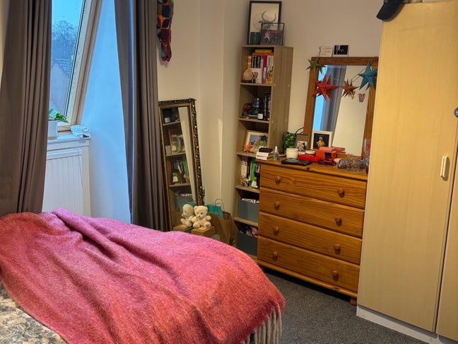 Double room available in a friendly flat!  Main Photo