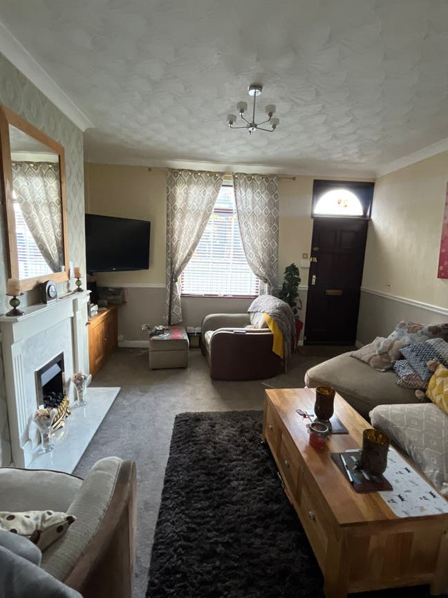 House Share Main Photo