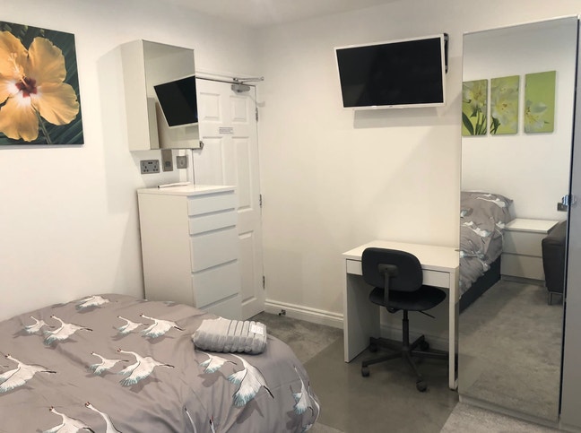 Luxury double room With cleaner twice A week Main Photo