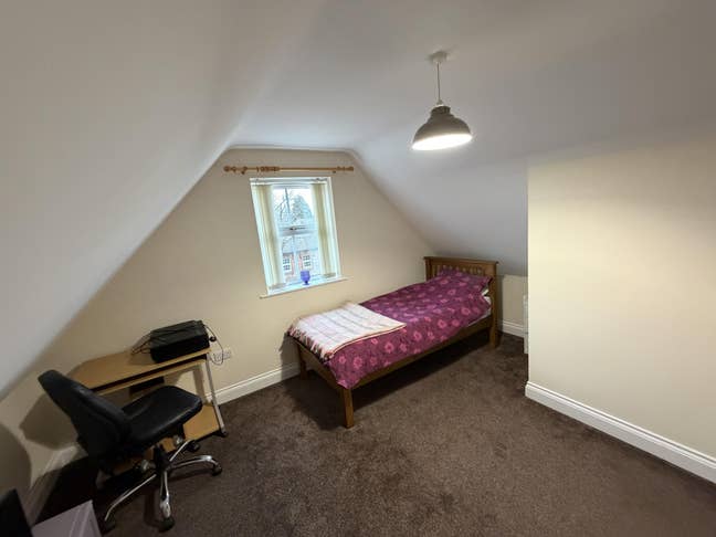 Double Room available close to Penrith Town Centre Main Photo