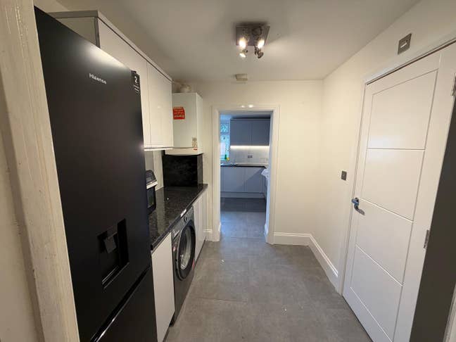 2-Bedroom Ground Floor Flat – Northolt (UB5) Main Photo