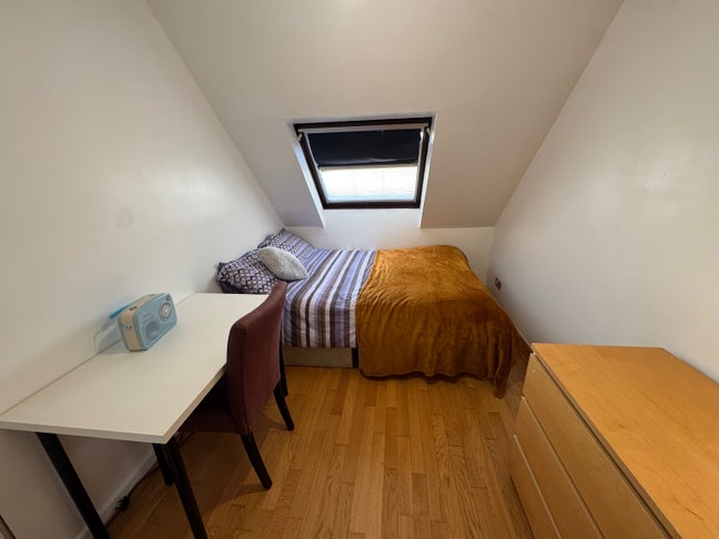 Double in Amazing  - New House  Main Photo