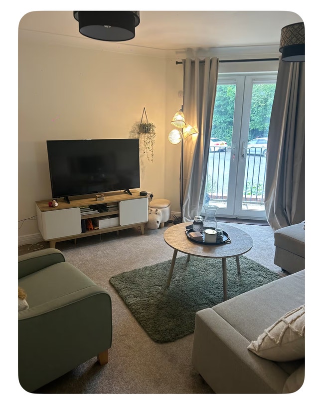 Short term rental flat in High Wycombe  Main Photo