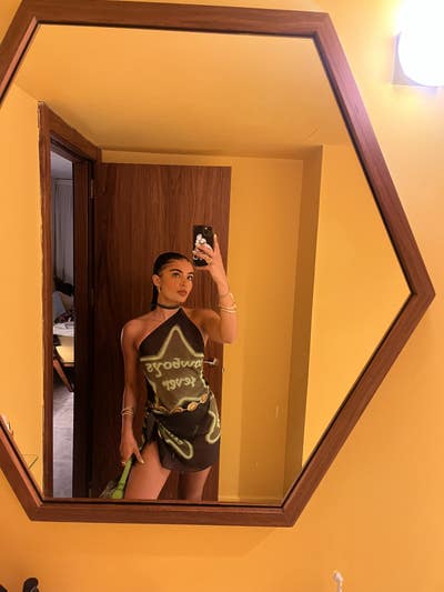 Looking for a flat mate  Main Photo