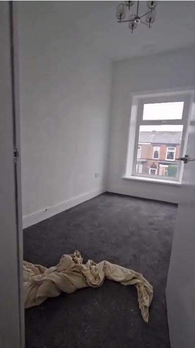 3 Ensuite-rooms and 3 Double rooms are available  Main Photo