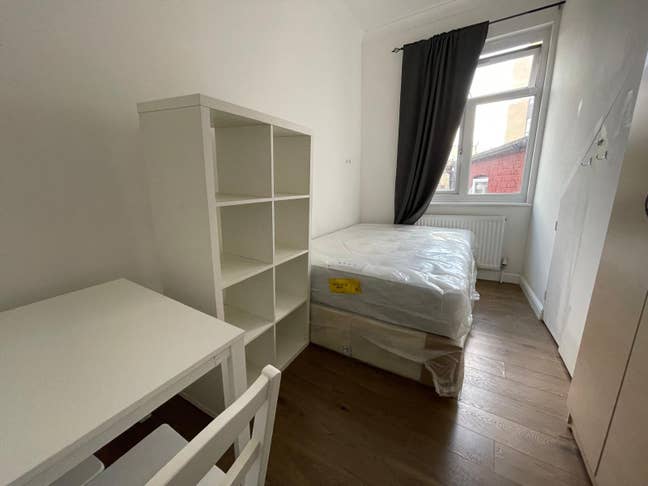 Double Room/ All Bills inc/No Deposit Main Photo