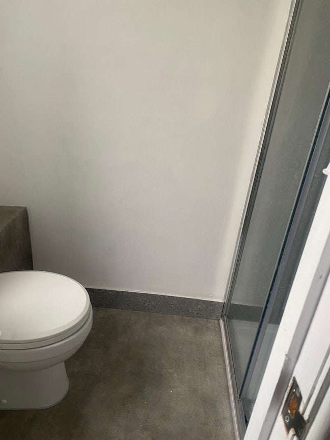 Professional tenant Main Photo