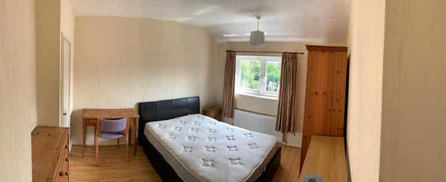 Furnished Double Room near Leisure Park Main Photo