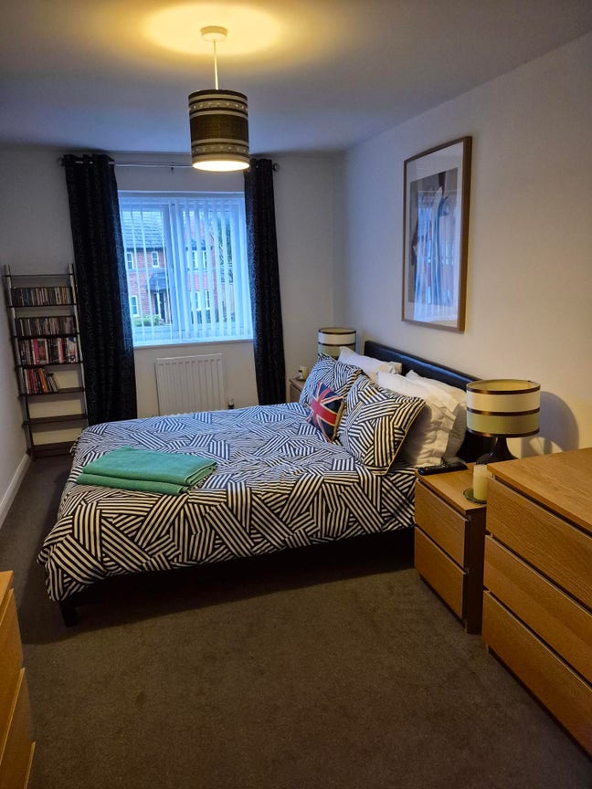 Rooms to Rent in a Beautiful Family Home Main Photo