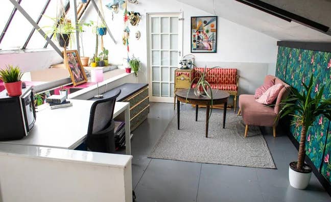 Rooms in beautifully decorated warehouse Main Photo