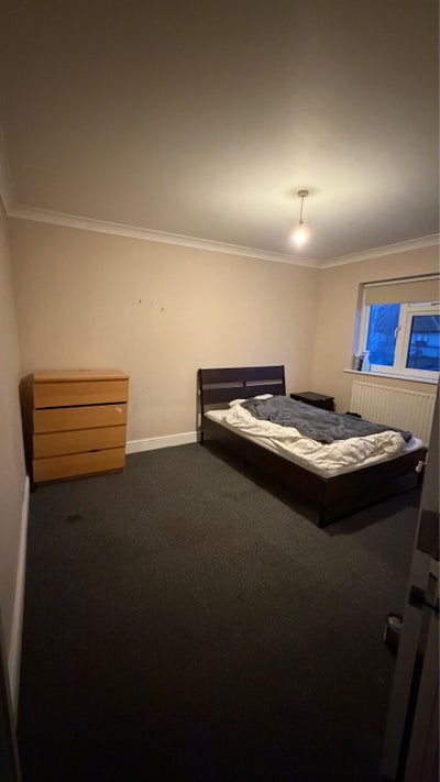 Double room house-share  Main Photo