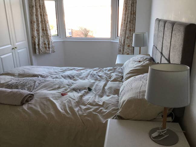 Central Double Room on Quiet Street, LE11 1PE Main Photo