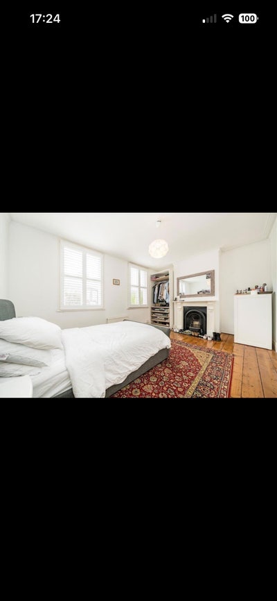 Double bedroom with own bathroom and study  Main Photo